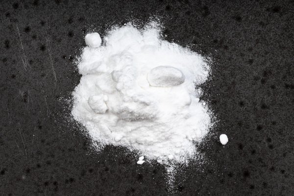 Comment utiliser le bicarbonate de soude pour un nettoyage en profondeur de la peau ?