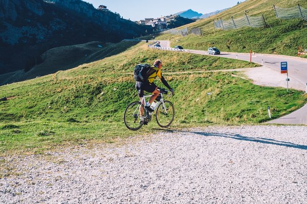 Comment intégrer des éléments de mode écologique dans une garde-robe quotidienne ?