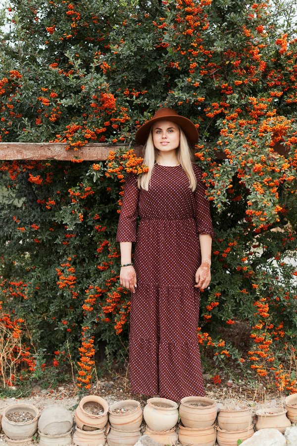 Robe terracotta : la tendance du moment