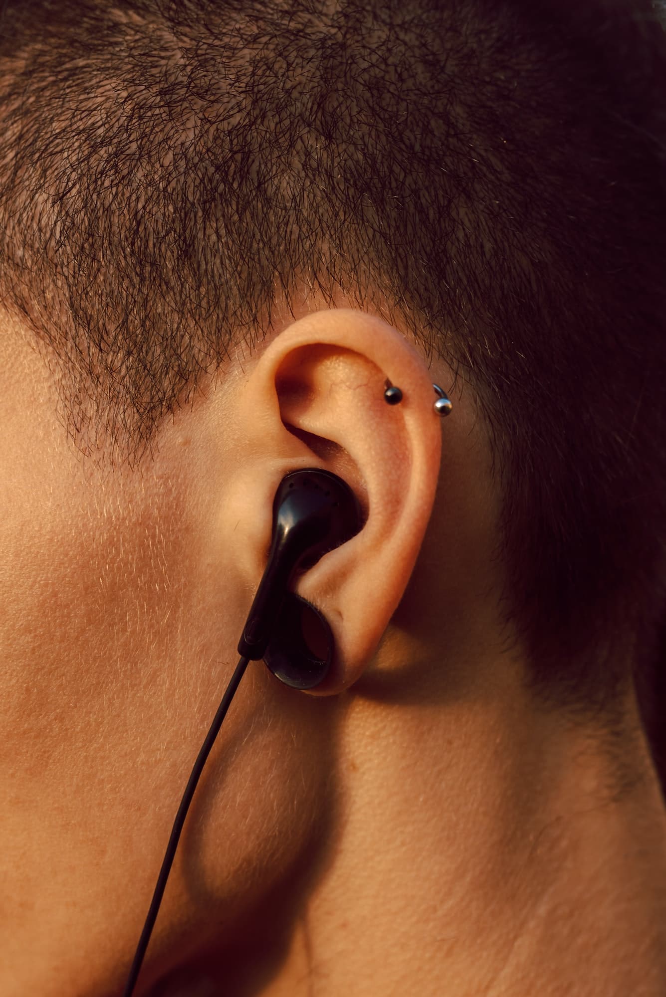 Les boucles d’oreilles, un accessoire de mode très en vogue